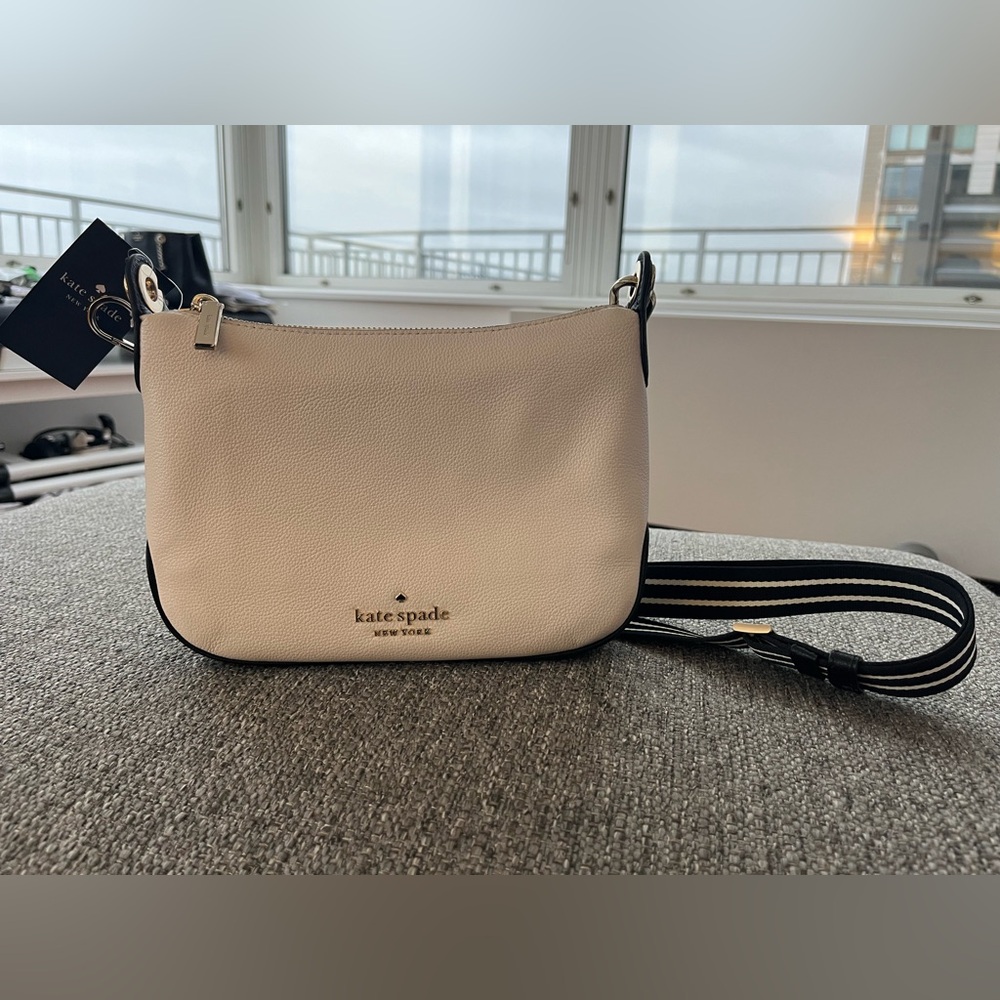 FREE $39 K Spade BEACH TOWEL w/Purchase of 
Kate Spade ROSIE Small Crossbody NWT